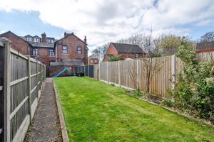 Photo 25- click for photo gallery